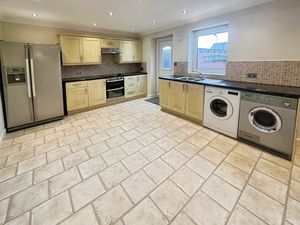 Photo 10- click for photo gallery